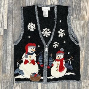 Charming Snowman Cardigan Vest Black and White